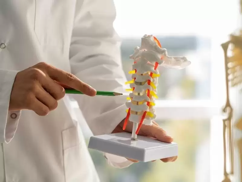 kifoplasti-vertebroplasti